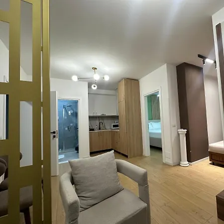 Bazar Apartment Tirana